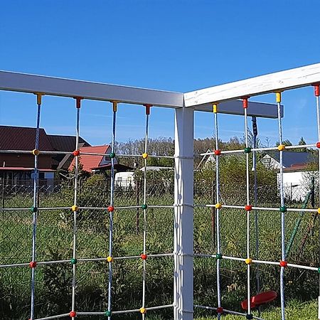 Osada Szwedzka Domek Plus Rusinowo  Buitenkant foto